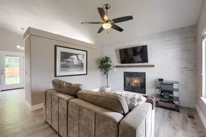 9831 Sydney Lane, Highlands Ranch, CO 80130 - Photo 4