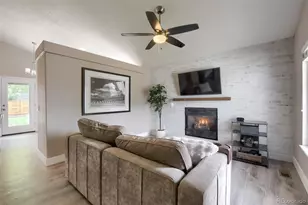 9831 Sydney Ln, Highlands Ranch, CO 80130 - Photo 4
