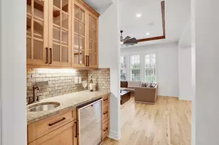 1075 E Oxford Ln, Cherry Hills Village, CO 80113 - Photo 16