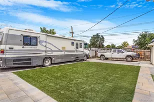 884 Vaughn St, Aurora, CO 80011 - Photo 26