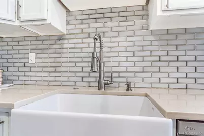 884 Vaughn Street, Aurora, CO 80011 - Photo 12