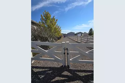 450 Wyatt Drive, Hudson, CO 80642 - Photo 32