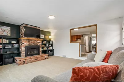 807 S Pratt Parkway, Longmont, CO 80501 - Photo 4