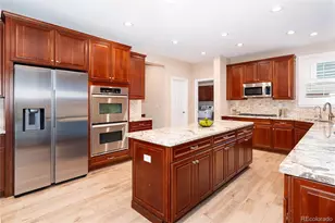 10960 Glengate Cir, Highlands Ranch, CO 80130 - Photo 12