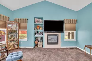 15555 E 40th Ave, Denver, CO 80239 - Photo 14