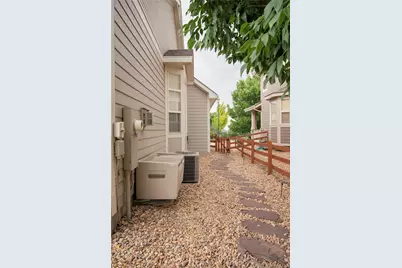 10496 Stable Lane, Littleton, CO 80125 - Photo 4