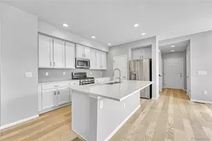 7277 W Adriatic Cir, Lakewood, CO 80227 - Photo 6