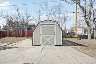 1105 Russell St, Golden, CO 80401 - Photo 36