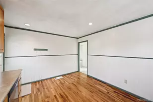 1105 Russell St, Golden, CO 80401 - Photo 10