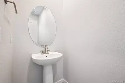 217 Grayson Avenue, Fort Lupton, CO 80621 - Photo 8