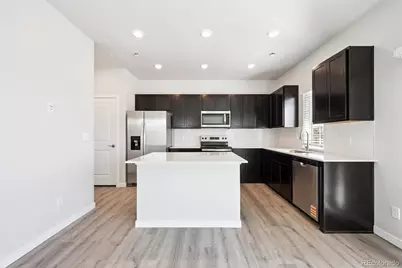 217 Grayson Avenue, Fort Lupton, CO 80621 - Photo 4