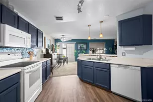 1303 S Danube Way, Aurora, CO 80017 - Photo 4
