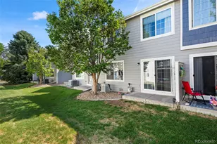 1303 S Danube Way, Aurora, CO 80017 - Photo 10