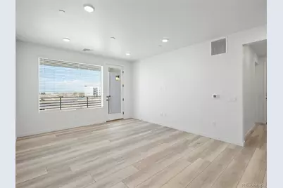 6153 N Ceylon Street #302, Denver, CO 80239 - Photo 16