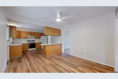 820 Tucson Street, Aurora, CO 80011 - Photo 12