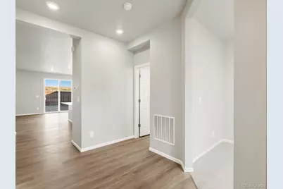 8910 Sedalia Street, Commerce City, CO 80022 - Photo 4