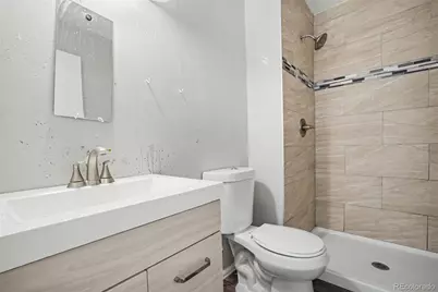 15418 E Oxford Avenue, Aurora, CO 80013 - Photo 8