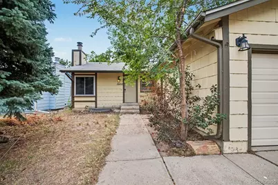 15418 E Oxford Avenue, Aurora, CO 80013 - Photo 2