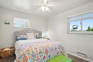 2567 S Uno Way, Denver, CO 80219 - Photo 16