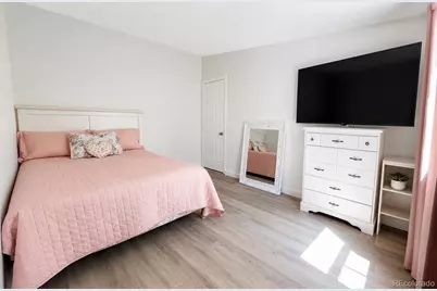 6950 E 77th Avenue, Commerce City, CO 80022 - Photo 8