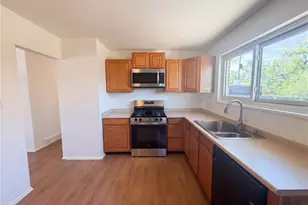 1902 E 116th Pl, Northglenn, CO 80233 - Photo 6