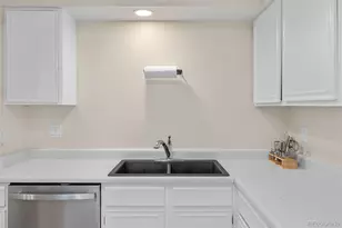 1206 S Dillon Way, Aurora, CO 80012 - Photo 22