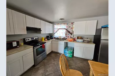 1172 Iola Street, Aurora, CO 80010 - Photo 6