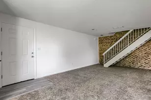 1142 S Eagle Cir, Aurora, CO 80012 - Photo 6
