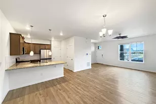 21885 E 9th Pl, Aurora, CO 80018 - Photo 4