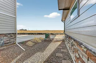 21885 E 9th Pl, Aurora, CO 80018 - Photo 28