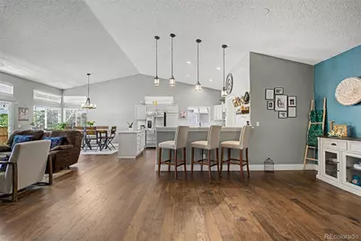 18390 E Baltic Place, Aurora, CO 80013 - Photo 12