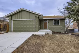 17523 E Lasalle Dr, Aurora, CO 80013 - Photo 1