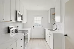 7940 Hollywood St, Commerce City, CO 80022 - Photo 2