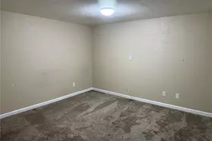 8235 W Florida Ave, Lakewood, CO 80232 - Photo 20