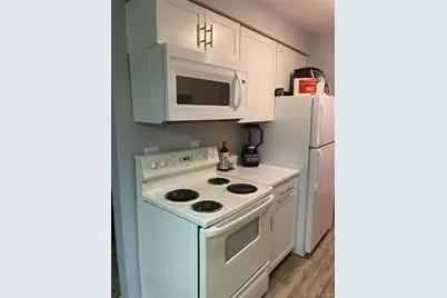 561 E Geneva Street N #103, Aurora, CO 80010 - Photo 2