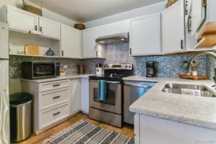 9360 E Center Ave, Denver, CO 80247 - Photo 6
