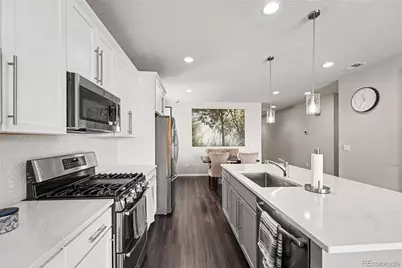10455 Akron Street, Commerce City, CO 80640 - Photo 12