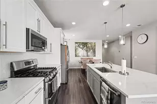 10455 Akron St, Commerce City, CO 80640 - Photo 12