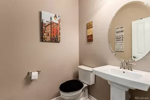 25167 E Ellsworth Pl, Aurora, CO 80018 - Photo 18