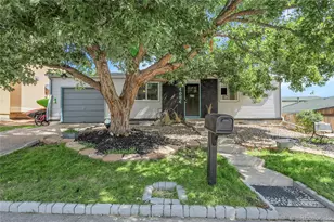 4054 S Quintero Way, Aurora, CO 80013 - Photo 2