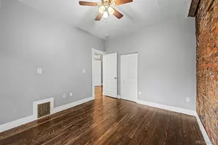 2080 N Clarkson St, Denver, CO 80205 - Photo 20