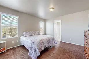 10444 Troy St, Commerce City, CO 80022 - Photo 14