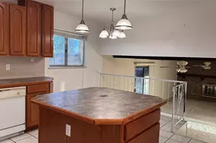 3085 S Pagosa St, Aurora, CO 80013 - Photo 8