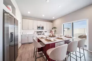 4557 N Sicily Ct, Aurora, CO 80019 - Photo 8