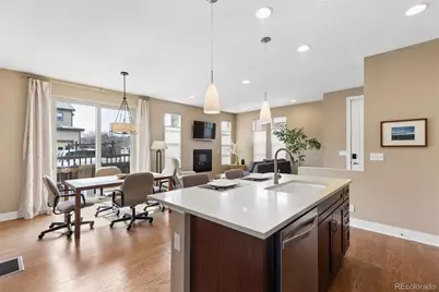 570 S Vance Street, Lakewood, CO 80226 - Photo 8