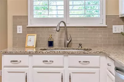 10516 Hyacinth Lane, Highlands Ranch, CO 80129 - Photo 6