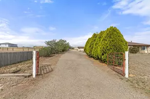 16465 York St, Thornton, CO 80602 - Photo 2