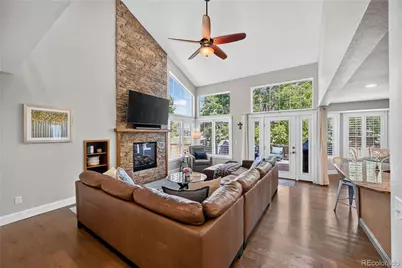 1907 Ross Lane, Littleton, CO 80126 - Photo 6