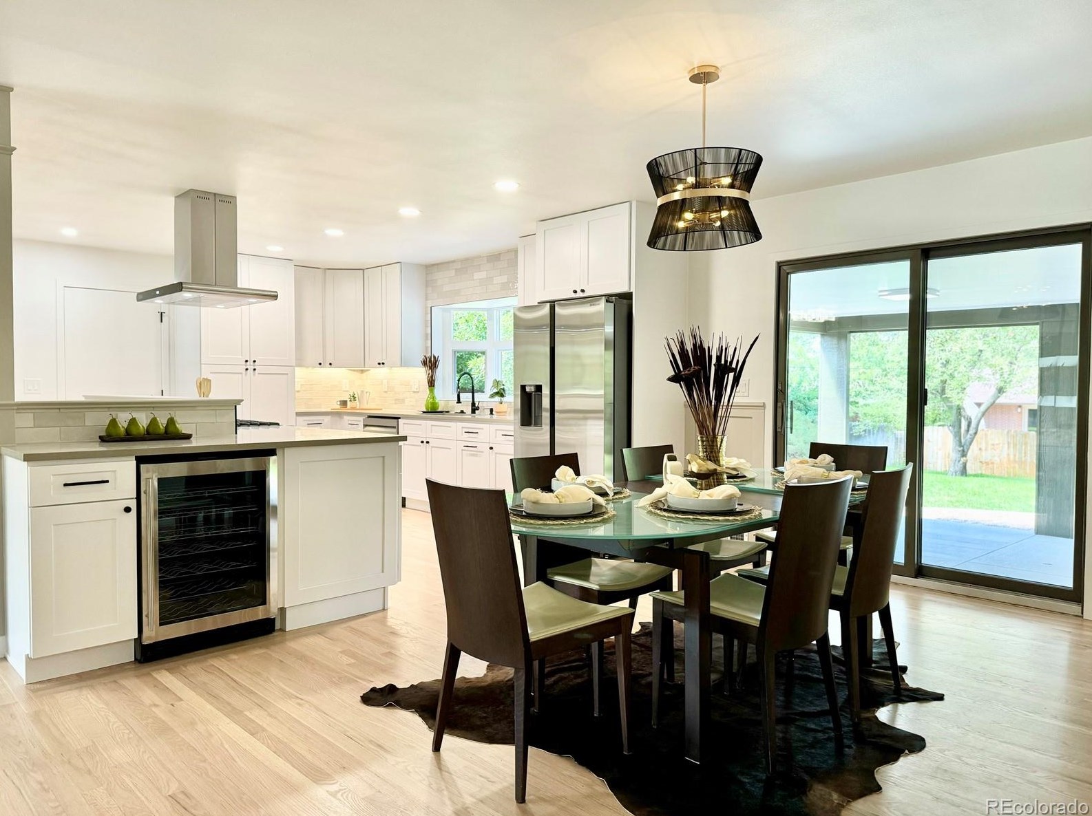 5591 Lehigh Ave, Denver CO  80237-1056 exterior