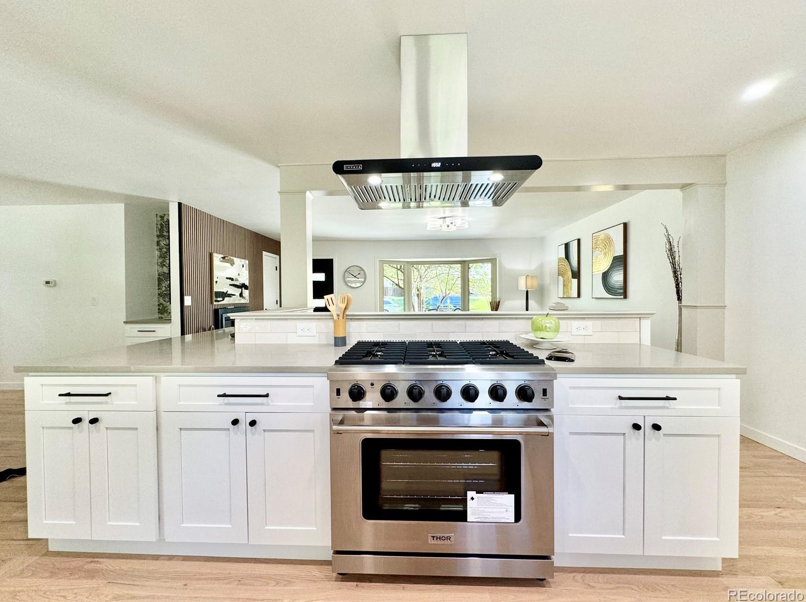 5591 Lehigh Ave, Denver CO  80237-1056 exterior